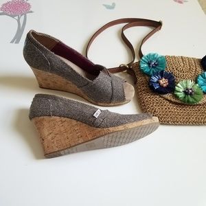 TOMS Herringbone Wedges Size 12 👡